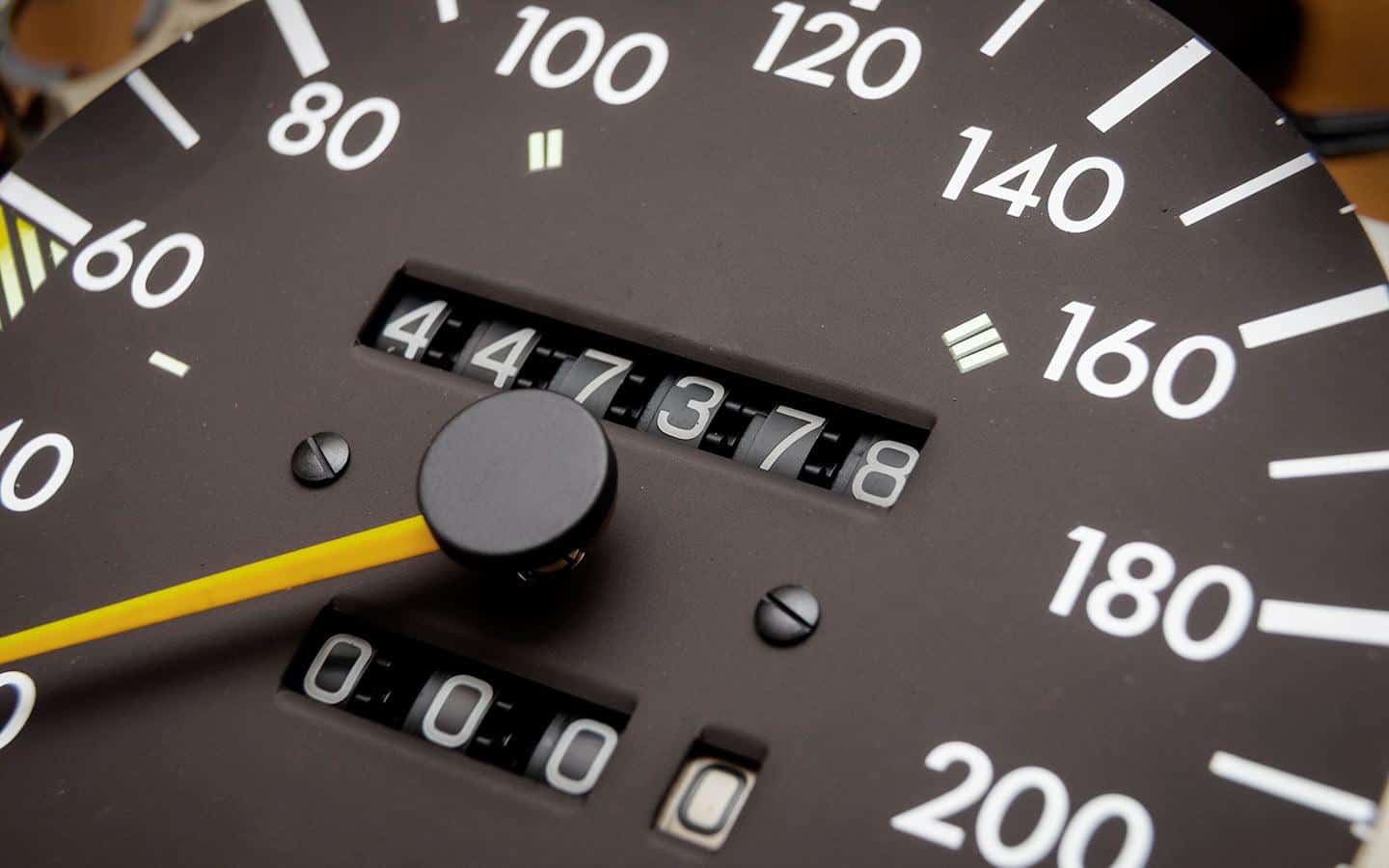 Аренда автомобиля с ограничением пробега: что нужно знать о лимите километража